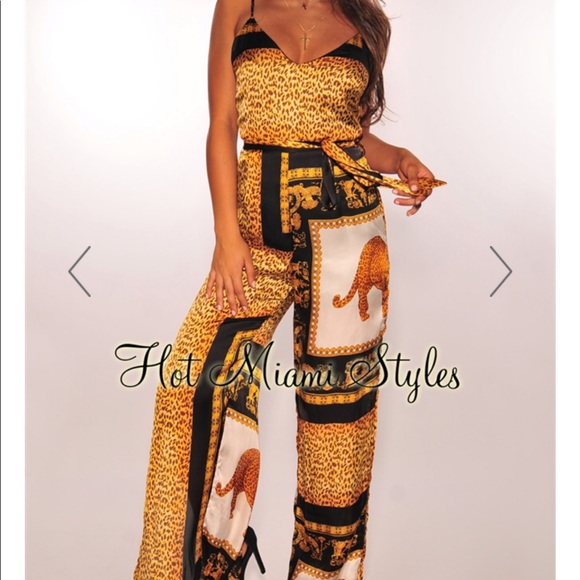 BRAND NEW W/ TAGS Jumpsuit from Hot Miami Styles - Picture 2 of 3